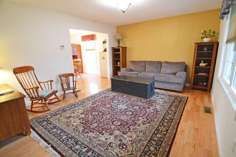 47 Conrad St, Chicopee, MA 01013 photo 2