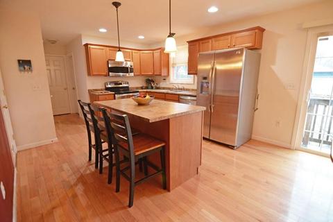 47 Conrad St, Chicopee, MA 01013 photo 4