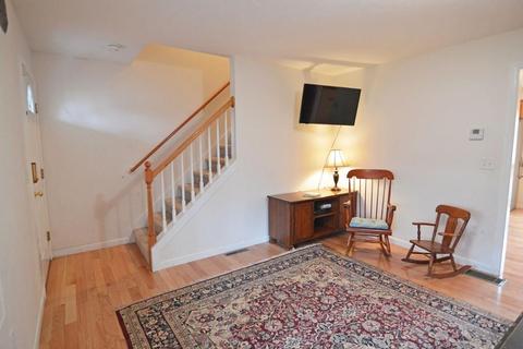 47 Conrad St, Chicopee, MA 01013 photo 3