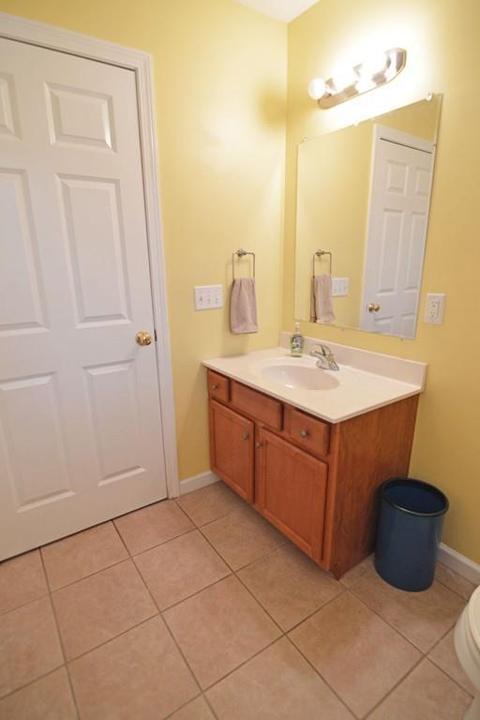 47 Conrad St, Chicopee, MA 01013 photo 10