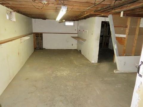 40 E Greene St, Easthampton, MA 01027 photo 35