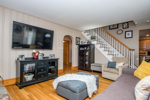 15 Pope St, Acushnet, MA 02743 photo 7