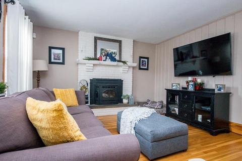 15 Pope St, Acushnet, MA 02743 photo 8