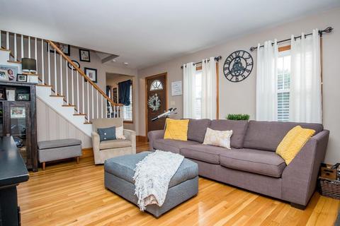 15 Pope St, Acushnet, MA 02743 photo 6