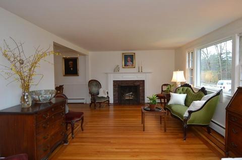 37 Walnut St, Millis, MA 02054 photo 6
