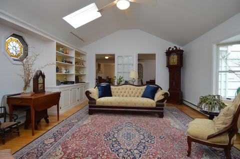 37 Walnut St, Millis, MA 02054 photo 1