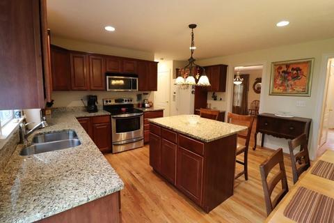 219 Oak St, Raynham, MA 02767 photo 3