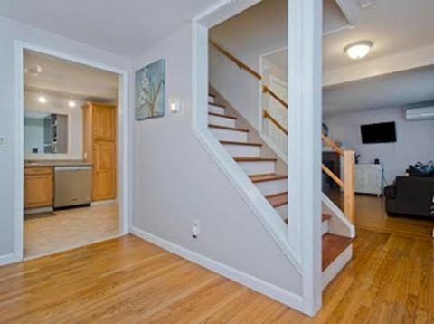 32 Walsh St, Chicopee, MA 01020 photo 12