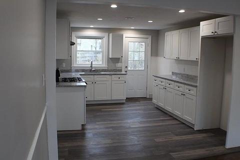 1841 Highland Ave, Fall River, MA 02720 photo 10