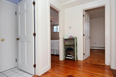 27 Pond St, Marblehead, MA 01945 photo 28