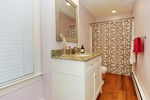 27 Pond St, Marblehead, MA 01945 photo 26