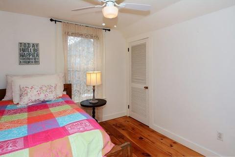 27 Pond St, Marblehead, MA 01945 photo 34