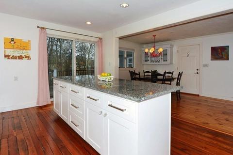 27 Pond St, Marblehead, MA 01945 photo 23