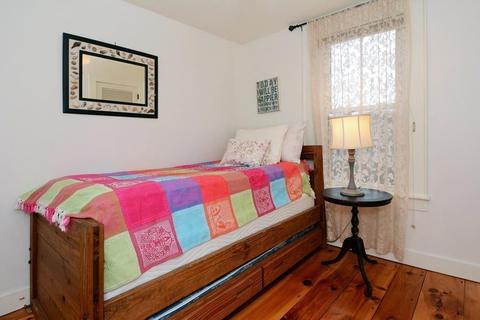 27 Pond St, Marblehead, MA 01945 photo 33