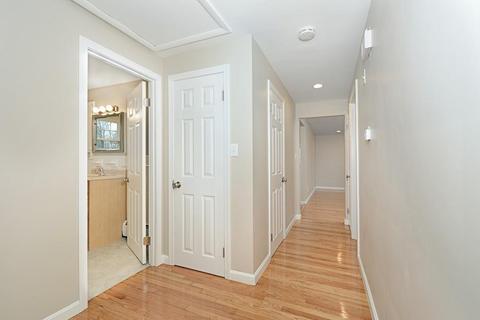 180 Warner Ave, Worcester, MA 01604 photo 16