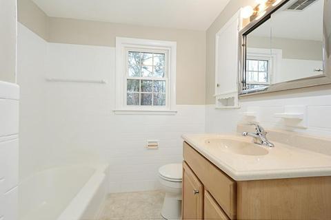 180 Warner Ave, Worcester, MA 01604 photo 17