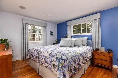 9 Crest Dr, Dover, MA 02030 photo 11