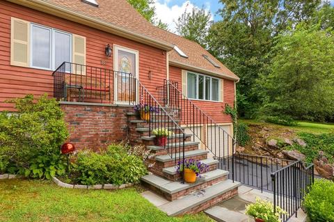8 Clipper Way, Beverly, MA 01915 photo 3