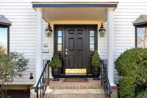136 Hampton Rd, Sharon, MA 02067 photo 1