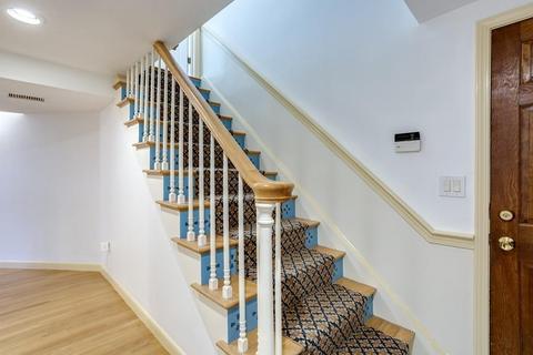 136 Hampton Rd, Sharon, MA 02067 photo 29