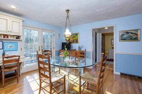 136 Hampton Rd, Sharon, MA 02067 photo 8