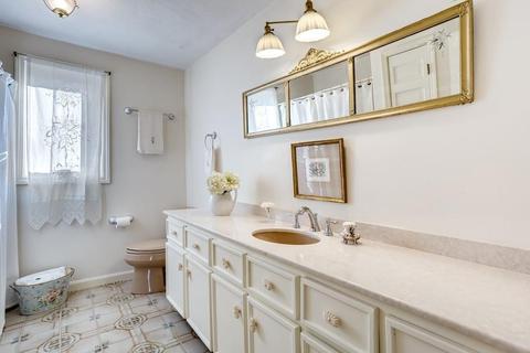 136 Hampton Rd, Sharon, MA 02067 photo 27