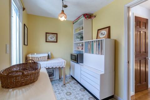 136 Hampton Rd, Sharon, MA 02067 photo 11