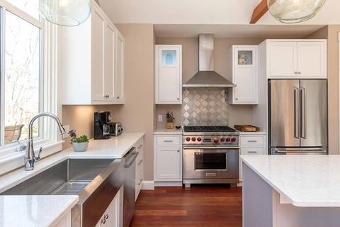 8 Vickers St, Edgartown, MA 02539 photo 15