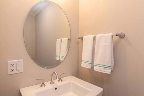 8 Vickers St, Edgartown, MA 02539 photo 18