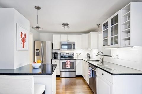 848 Central Ave, Needham, MA 02492 photo 10