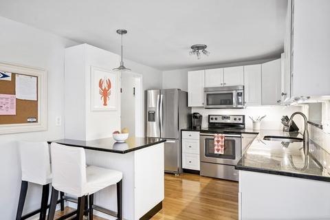 848 Central Ave, Needham, MA 02492 photo 11