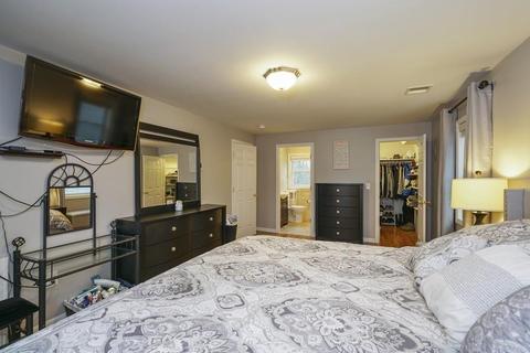 581 Common St, Walpole, MA 02081 photo 27