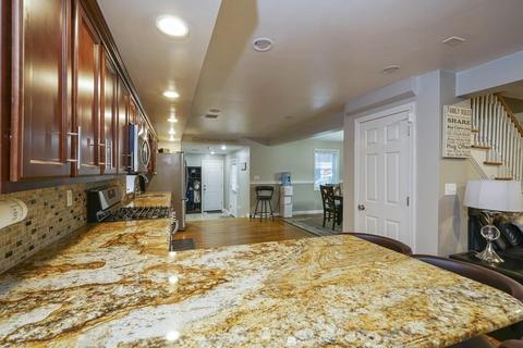581 Common St, Walpole, MA 02081 photo 3