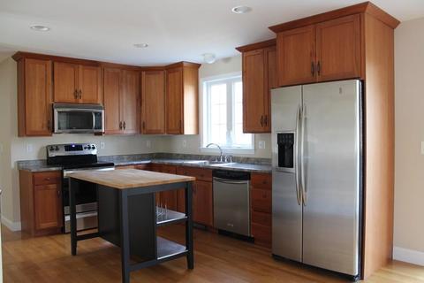 217 High St, Canton, MA 02021 photo 4