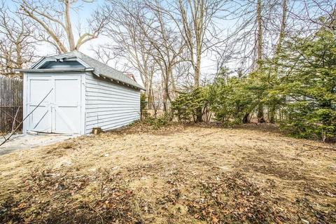 24 Sidney Pl, Springfield, MA 01109 photo 18