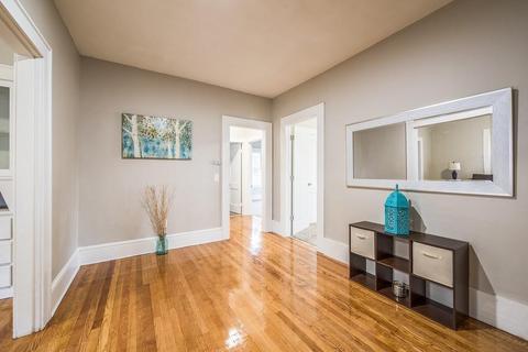 24 Sidney Pl, Springfield, MA 01109 photo 8