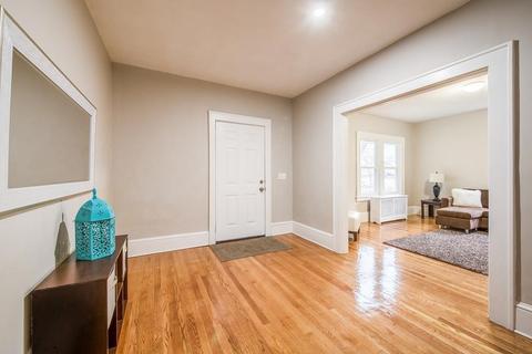 24 Sidney Pl, Springfield, MA 01109 photo 10