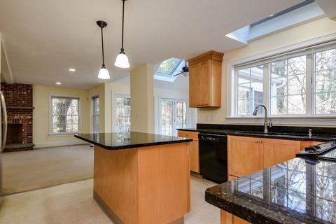 47 Walpole St, Dover, MA 02030 photo 7