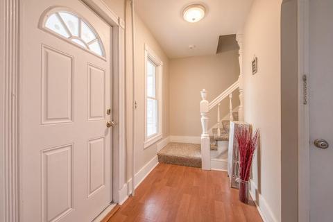 17 Clantoy St, Springfield, MA 01104 photo 7