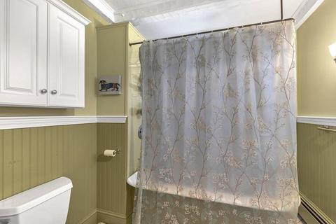 44 Atlantic St, Gloucester, MA 01930 photo 9