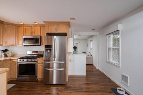 2 Whitehorse Rd, Hingham, MA 02043 photo 5