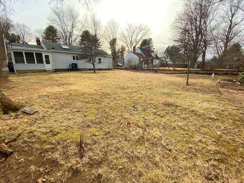 34 Brewster St, Springfield, MA 01119 photo 25