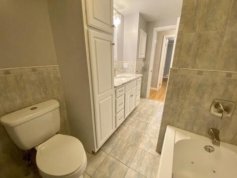 34 Brewster St, Springfield, MA 01119 photo 10