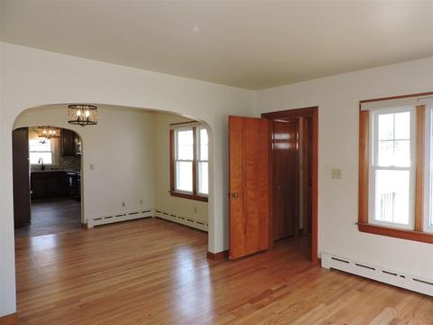 14 Summit St, Webster, MA 01570 photo 18