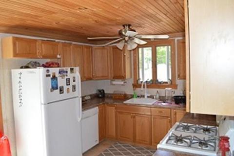 52 Mayflower Ln, Wareham, MA 02538 photo 9
