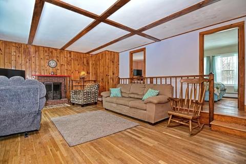1 Lary Ln, Exeter, NH 03833 photo 3