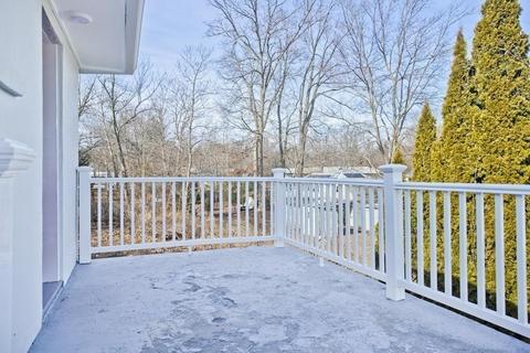 14 Winter St, Easthampton, MA 01027 photo 30