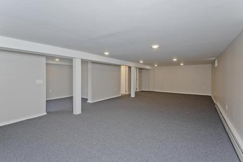 14 Winter St, Easthampton, MA 01027 photo 20