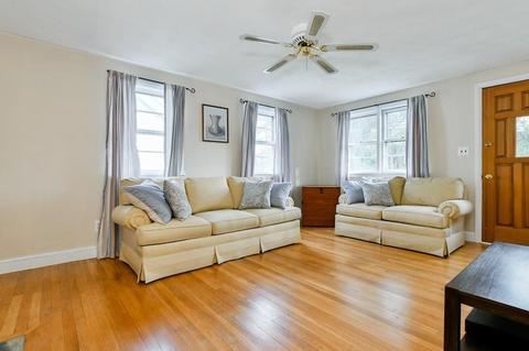 6 Capen Ln, Dedham, MA 02026 photo 8