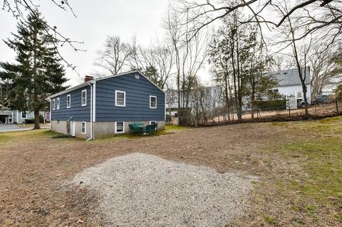 6 Capen Ln, Dedham, MA 02026 photo 4